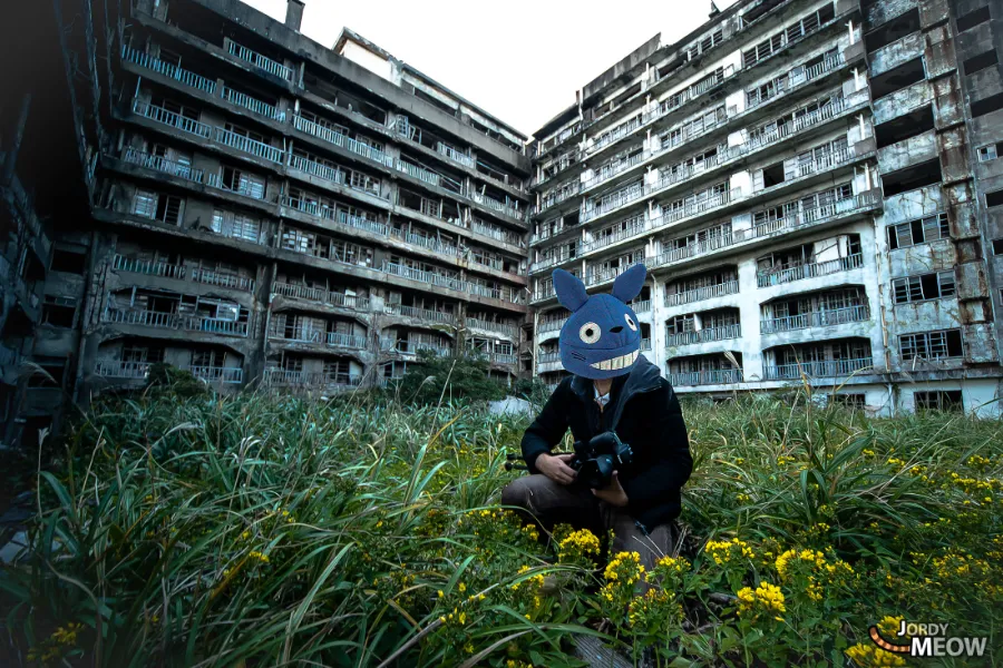 Hashima Island: Khám Phá "Thành Phố Ma" Giữa Đại Dương