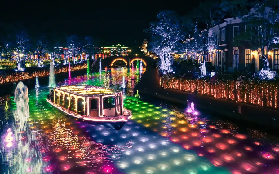 Huis Ten Bosch: Khu vui chơi giải trí "Cực đã" tại Nhật Bản