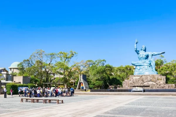 Nagasaki Peace Park - Công viên hòa bình Nagasaki, Nhật Bản