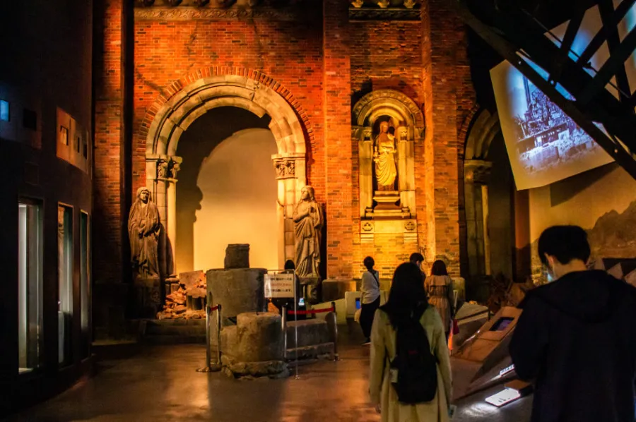 Nagasaki Atomic Bomb Museum: Cánh cửa mở ra "sự thật" tàn khốc