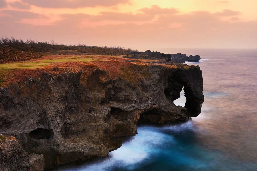 Cape Manzamo: Khám phá kỳ quan thiên nhiên của Okinawa