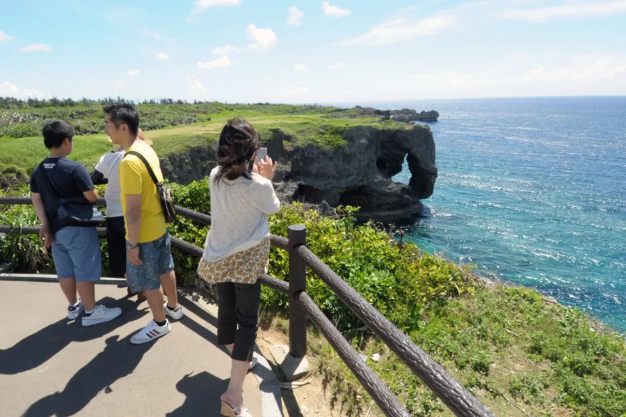 Cape Manzamo: Khám phá kỳ quan thiên nhiên của Okinawa