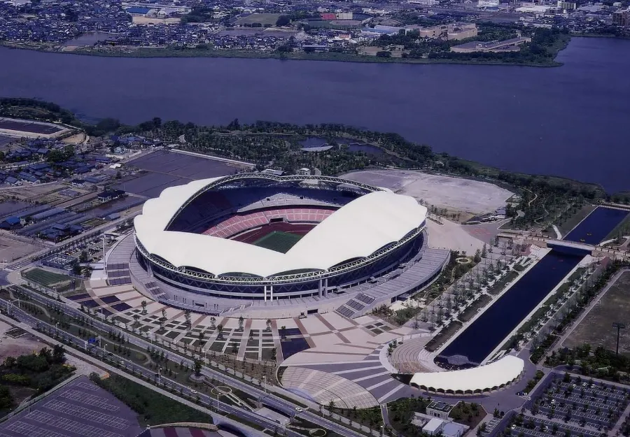 Denka Big Swan Stadium: Thiên nga trắng giữa lòng Niigata