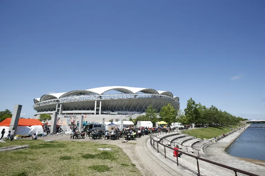 Denka Big Swan Stadium: Thiên nga trắng giữa lòng Niigata