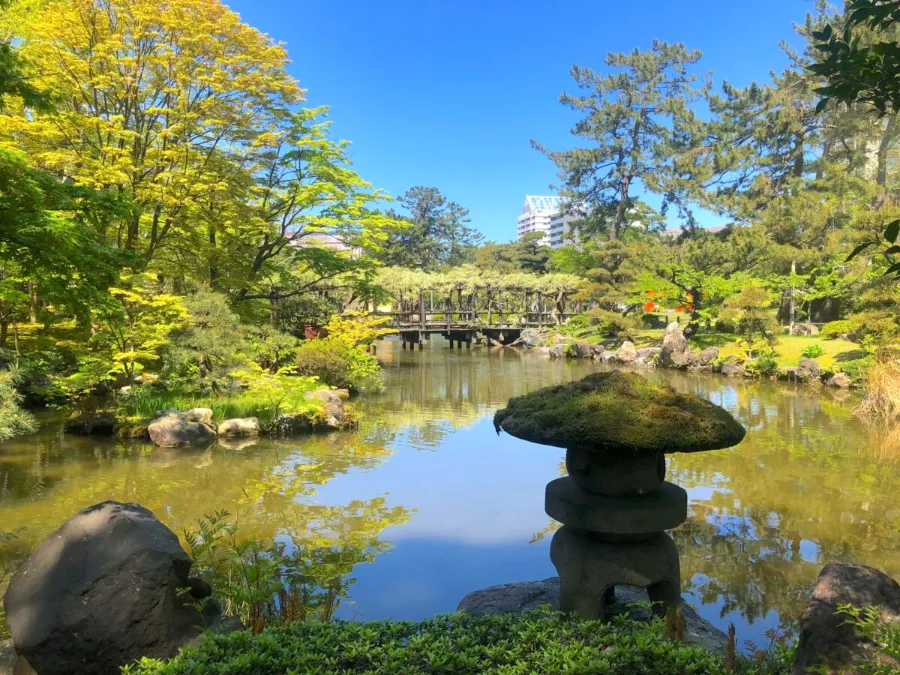 Hakusan Park: Ốc đảo xanh giữa lòng thành phố Niigata