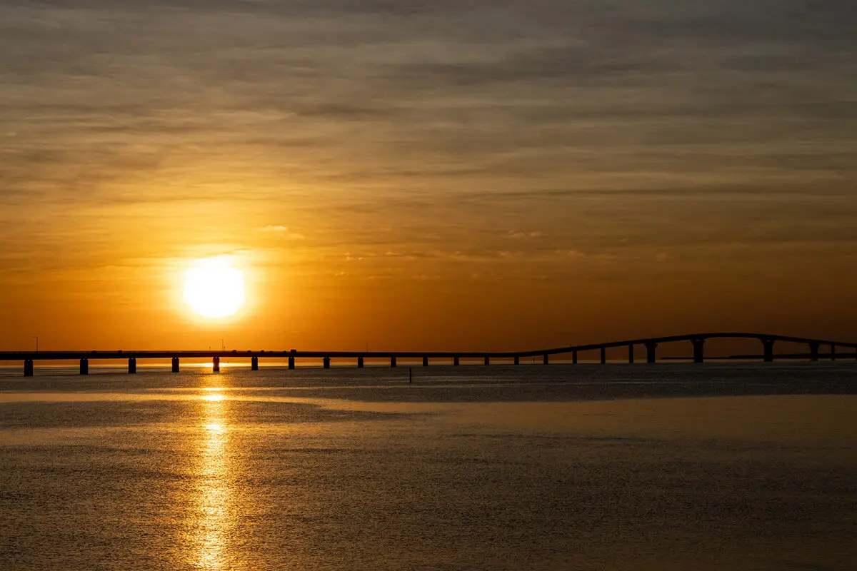 Ngắm hoàng hôn ở cầu Irabu Ohashi | Đảo Miyakojima, Okinawa