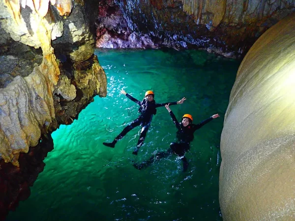 Miyako Island: Thiên Đường Nhiệt Đới tại Okinawa Nhật Bản