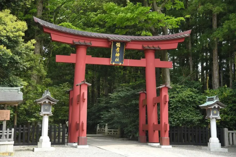 Yahiko Shrine: Hành trình tâm linh về miền đất thánh