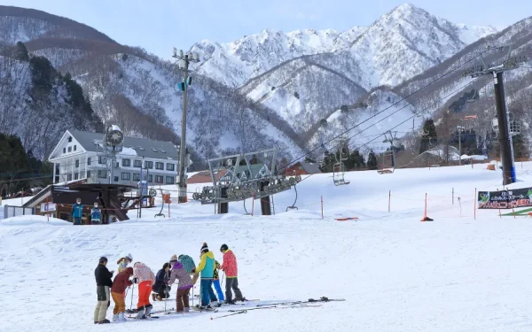 Làng Hakuba: Thiên đường Trượt tuyết Nổi tiếng Thế giới