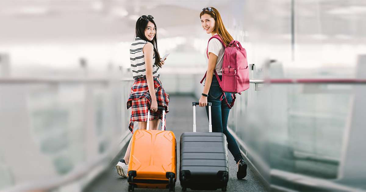 Có được mang túi xách lên máy bay không?