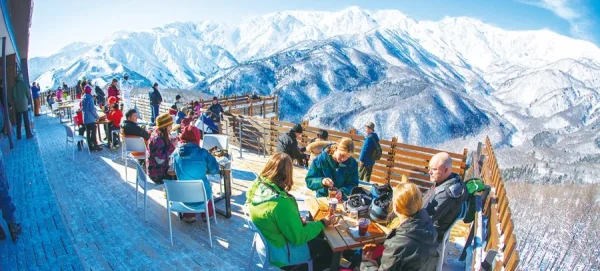 Hakuba Iwatake Mountain Resort - Khu nghỉ dưỡng trong mơ