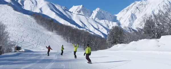 Happo One Ski Resort: Trái tim của Hakuba Village