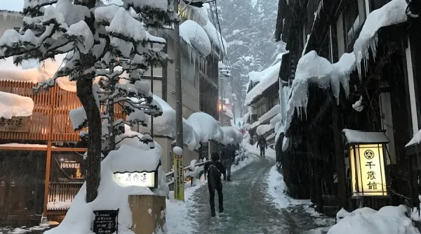 Nozawa Onsen Snow Resort: Hòa mình vào thiên nhiên và văn hóa Nhật Bản