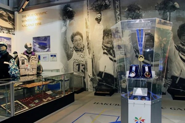 Hakuba Village: Thiên đường tuyết dưới chân núi Alps Hakuba Village: Thiên đường tuyết dưới chân núi Alps