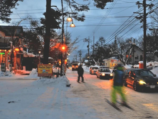 Hakuba Village: Thiên đường tuyết dưới chân núi Alps Hakuba Village: Thiên đường tuyết dưới chân núi Alps
