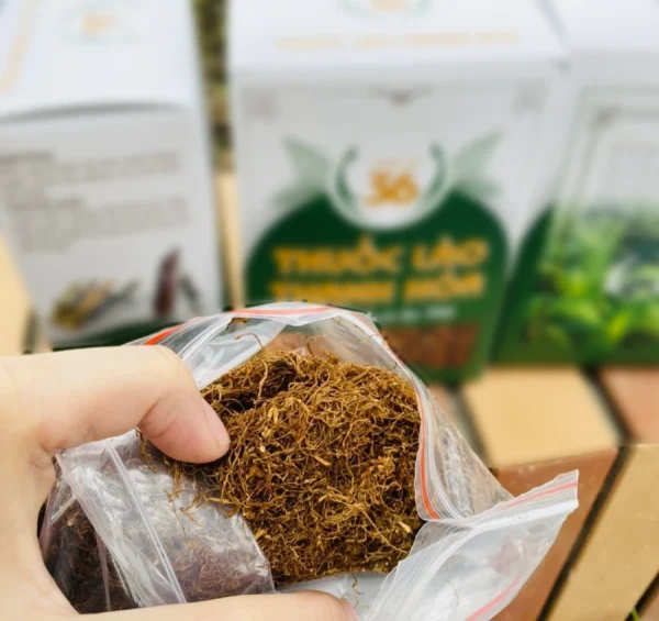 Có được mang thuốc lào lên máy bay không?
