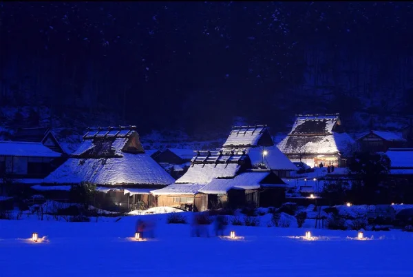 Khám phá vẻ đẹp của 15 ngôi làng cổ Nhật Bản mùa đông