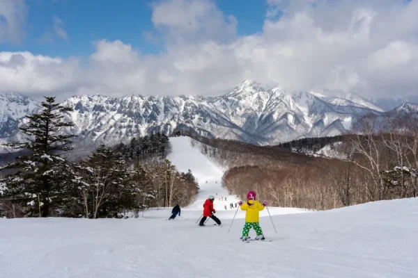 Togakushi Ski Resort - Trải nghiệm mùa đông Nhật Bản đích thực Togakushi Ski Resort - Trải nghiệm mùa đông Nhật Bản đích thực