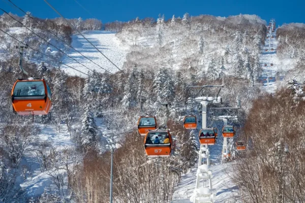 Sapporo Kokusai Ski Resort: Thiên đường tuyết trắng giữa lòng Hokkaido