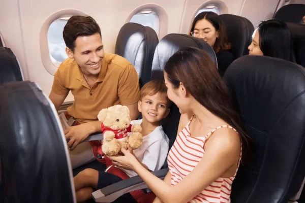 Trẻ em dưới 12 tuổi đi máy bay & Mọi điều cha mẹ cần biết