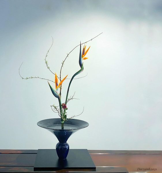 Nghệ thuật cắm hoa Ikebana: Hòa Điệu Tâm Hồn Với Thiên Nhiên