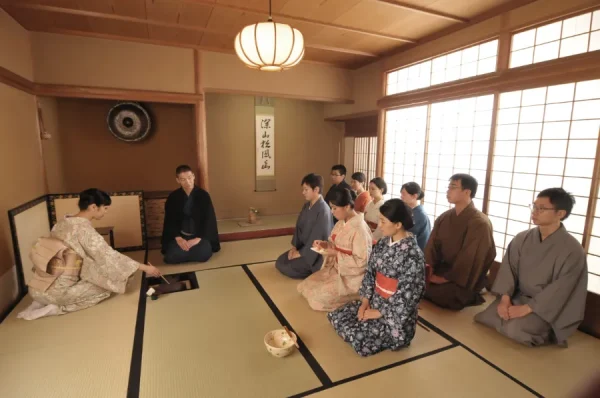 Trà Đạo Nhật Bản: Hành Trình Trải Nghiệm Văn Hóa Tinh Hoa Của Nhật Bản