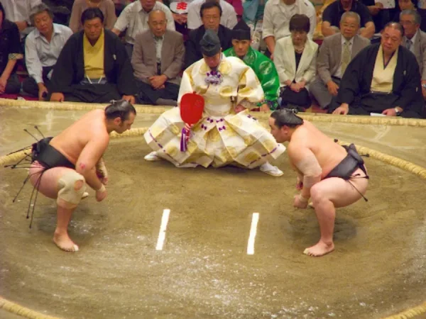 Vật Sumo: Môn Thể Thao Quốc Hồn Của Nhật Bản Vật Sumo: Môn Thể Thao Quốc Hồn Của Nhật Bản
