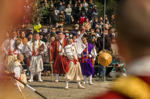 Hiwatari Matsuri: Khám phá văn hóa Shugendo trên núi Takao