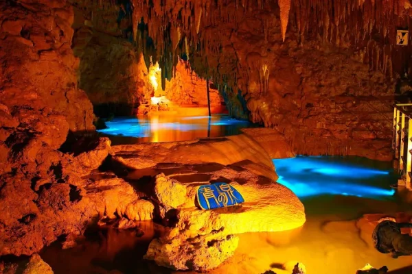 Gyokusendo Cave: Hành Trình Khám Phá Okinawa "Trong Lòng Đất"