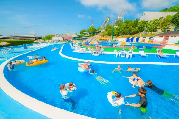 Công viên nước Rusutsu Resort | Du lịch Hokkaido mùa hè