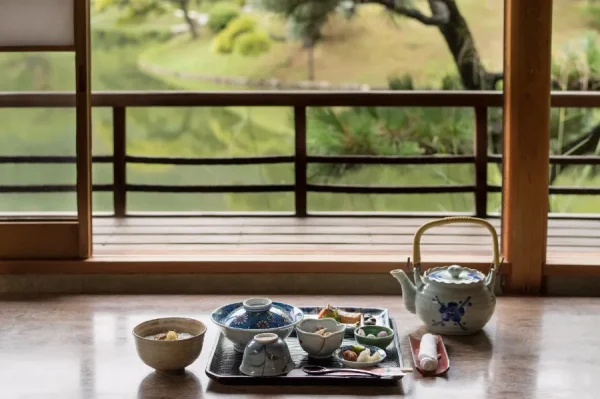 Vườn Ritsurin: Viên Ngọc Tuyệt Mỹ Tại Shikoku Nhật Bản