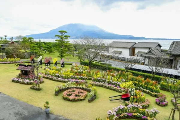 Senganen Garden, Nhật Bản