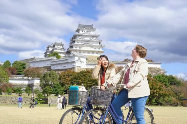 Himeji Castle vào mùa thu