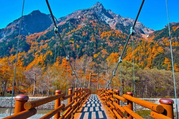 Kamikochi - thung lũng thần tiên ở phía Bắc Nhật Bản