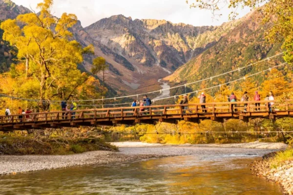 Kamikochi - thung lũng thần tiên ở phía Bắc Nhật Bản