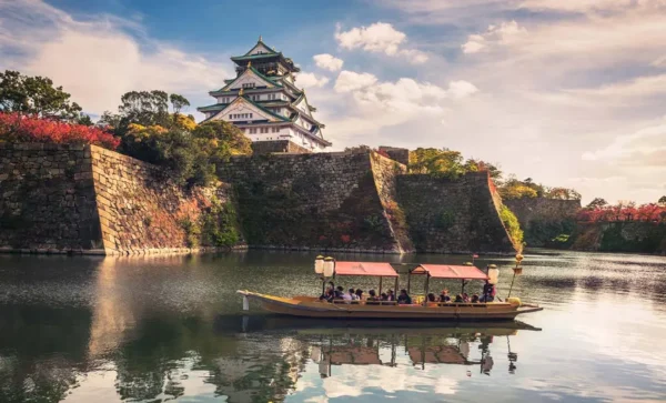 lâu đài Osaka mùa thu