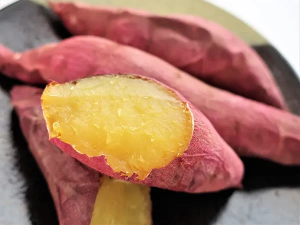 Yakiimo - Khoai lang nướng Nhật Bản