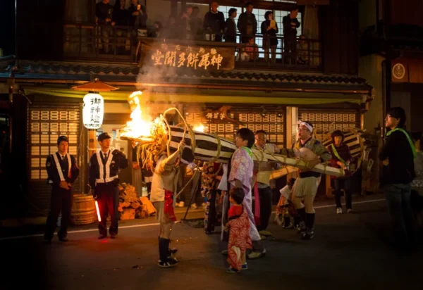 Lễ hội Lửa Kurama (Kurama Hi Matsuri)