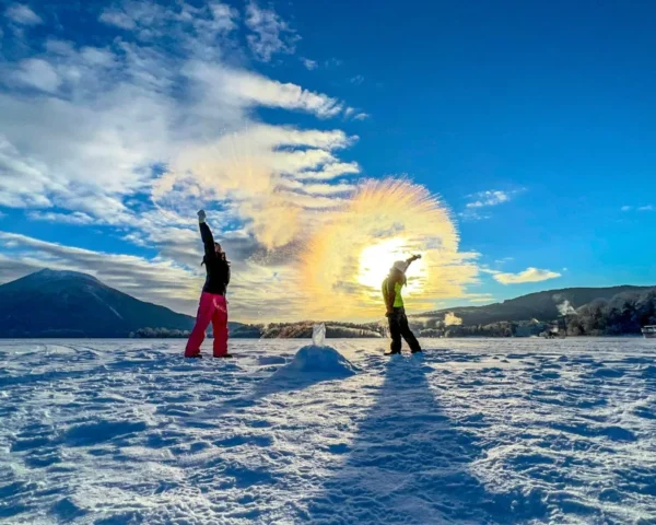 Diamond Dust: Hành Trình "Săn" Kim cương Tuyết tại Nhật Bản