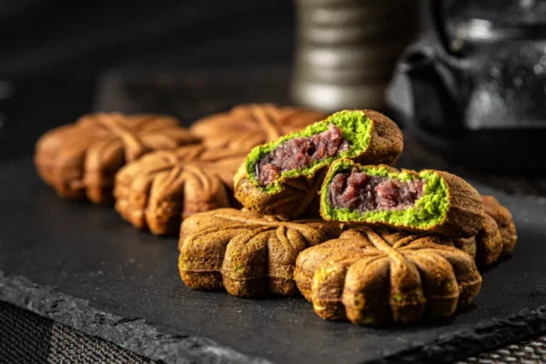 Momiji Manju: Thức Quà Lá Phong Mang Linh Hồn Hiroshima