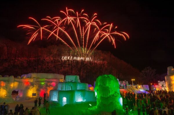 Fuyu Hanabi: Trải Nghiệm "Săn Pháo Hoa" Mùa Đông Huyền Ảo