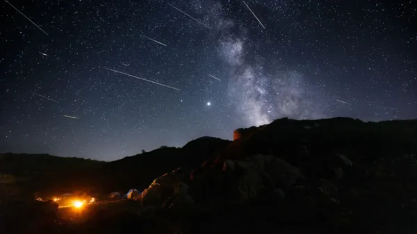 Winter Meteor Showers: Trải Nghiệm "Săn Sao Băng" Huyền Ảo Tại Nhật Bản