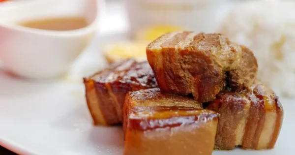 Kakuni: Thịt Kho "Tan Chảy" Tinh Túy Từ Ẩm Thực Nhật Bản Kakuni: Thịt Kho "Tan Chảy" Tinh Túy Từ Ẩm Thực Nhật Bản