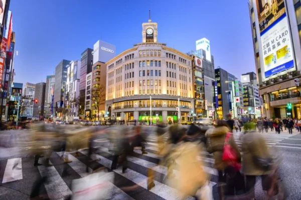 Ginza Shopping: Trải nghiệm mua sắm mùa đông ở Tokyo