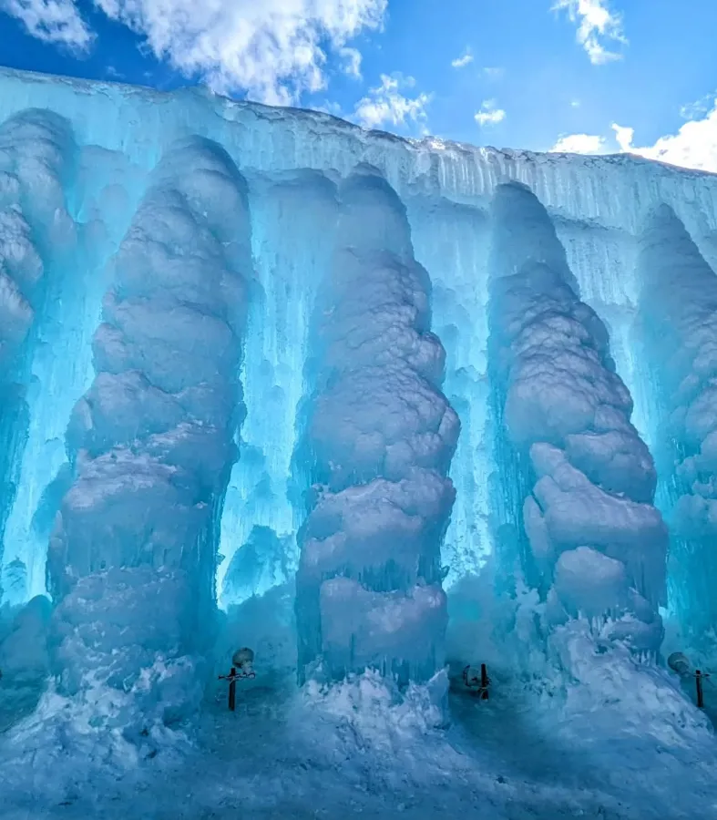 Lễ hội băng Shikotsu (Shikotsuko Ice Festival)