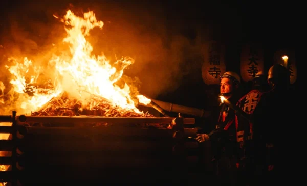 Lễ hội lửa Wakakusa Yamayaki