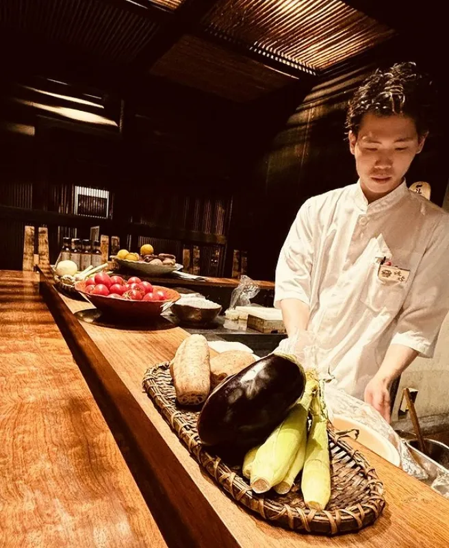 Kaiseki Osechi: Nghệ Thuật Ẩm Thực Cung Đình Nhật Bản Kaiseki Osechi: Nghệ Thuật Ẩm Thực Cung Đình Nhật Bản