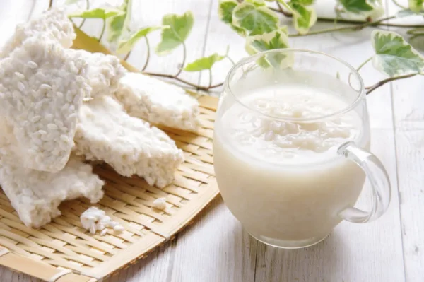 Amazake & Bí Quyết Trường Thọ Của Người Nhật Amazake & Bí Quyết Trường Thọ Của Người Nhật