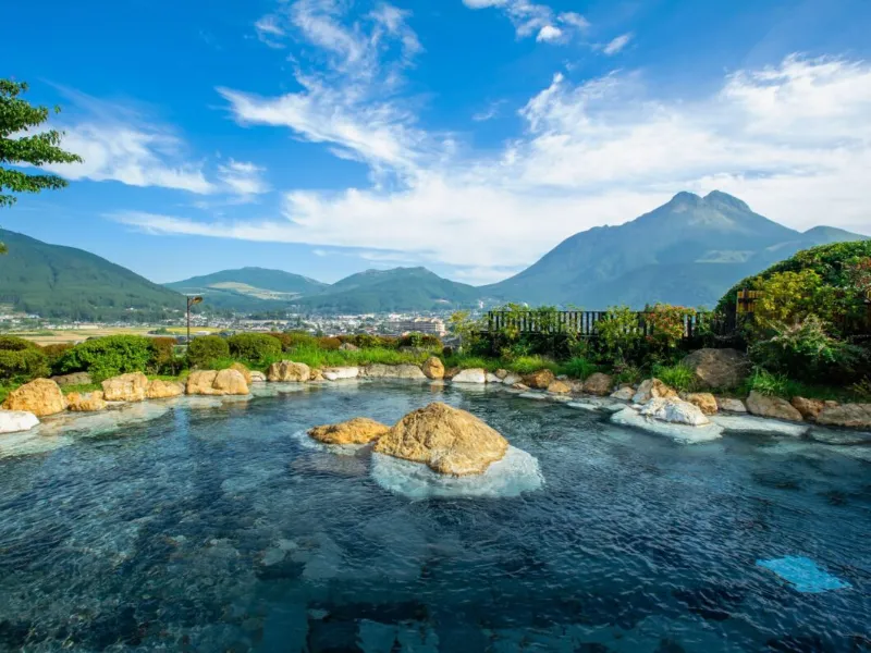 Yufuin Onsen: Bản Tình Ca Mùa Đông Dịu Dàng Giữa Lòng Kyushu Yufuin Onsen: Bản Tình Ca Mùa Đông Dịu Dàng ở Kyushu