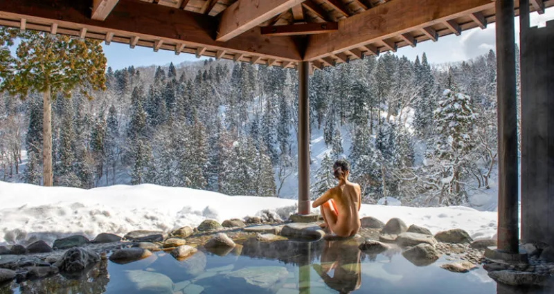 Ginzan Onsen: Hành Trình Lạc Vào Thế Giới Cổ Tích Giữa Đời Thực